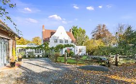 Pretty Country Home Dog Friendly On Request